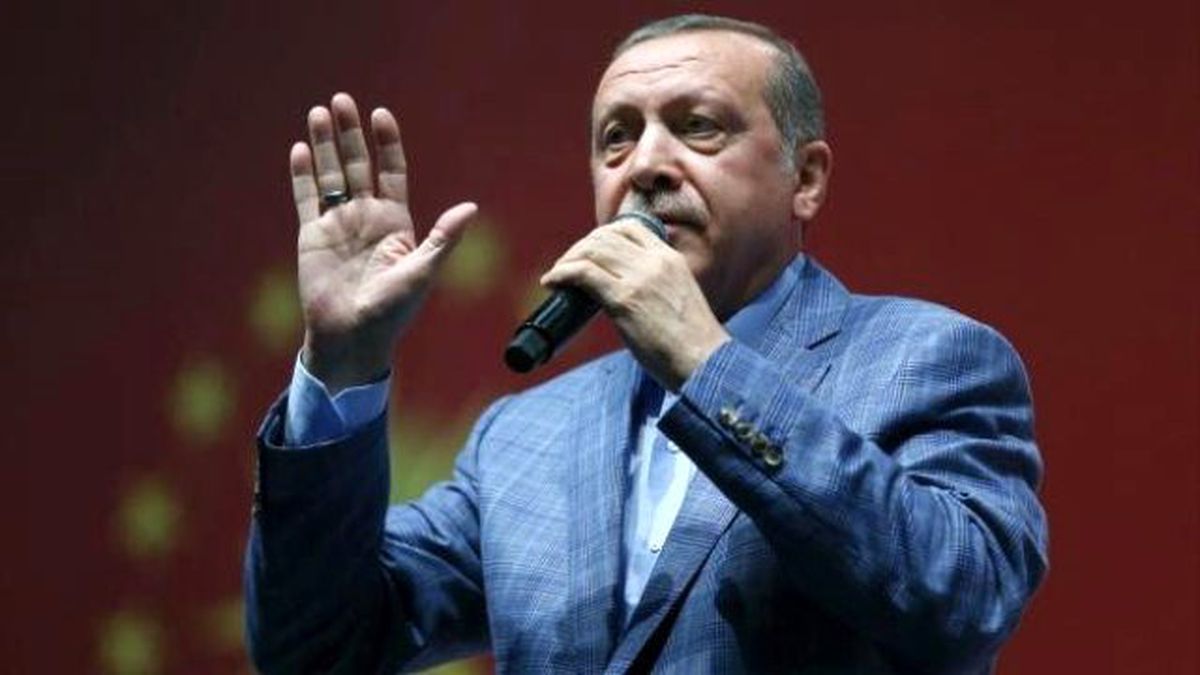 Erdoğan'dan Mehmet Görmez'e: Senin Bineceğin Mercedes'in Fiyatı Ne Ya