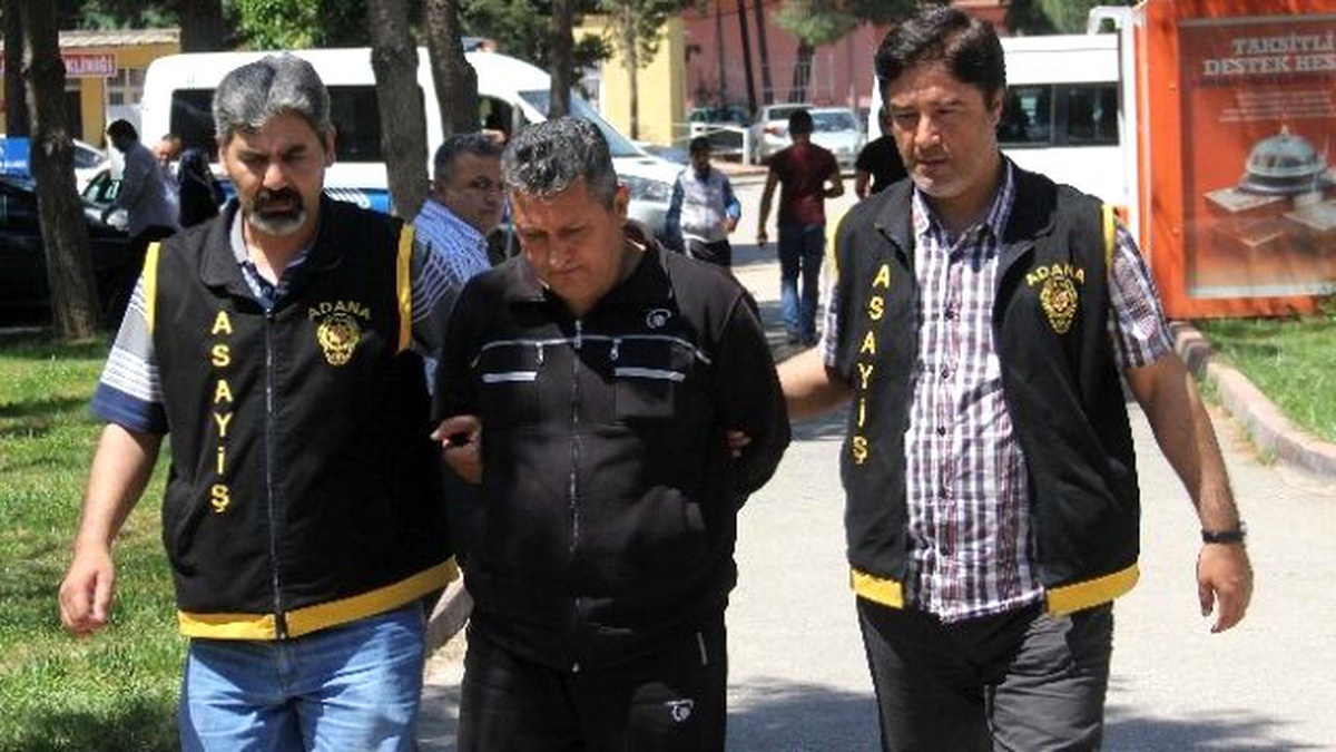 Eşine Fuhuş Yaptırırken Suçüstü Yakalandı!