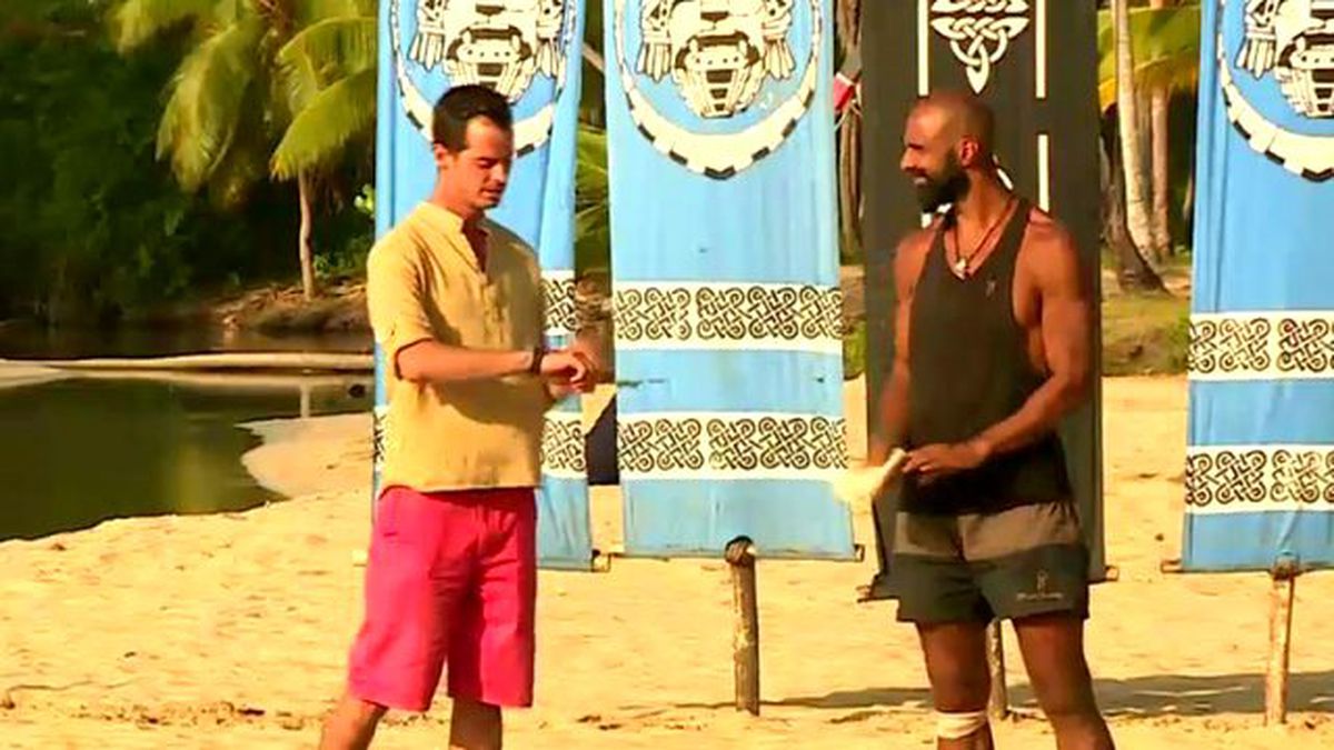 Hasan \'0\' Çekti Turabi Gülme Krizine Girdi