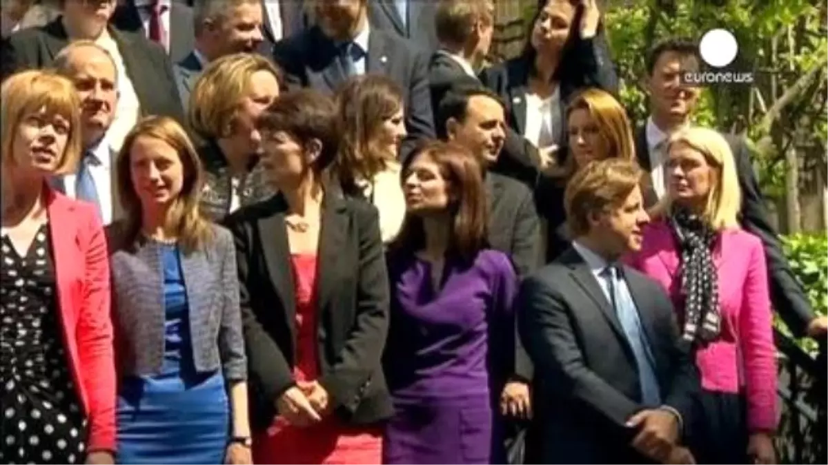 İngiltere\'de Kabinenin İki Yeni Üyesi Belli Oldu