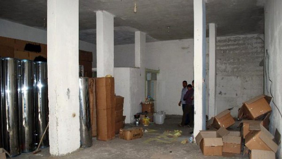 Mersin\'de Kaçak İçki İmalathanesi Ortaya Çıkarıldı