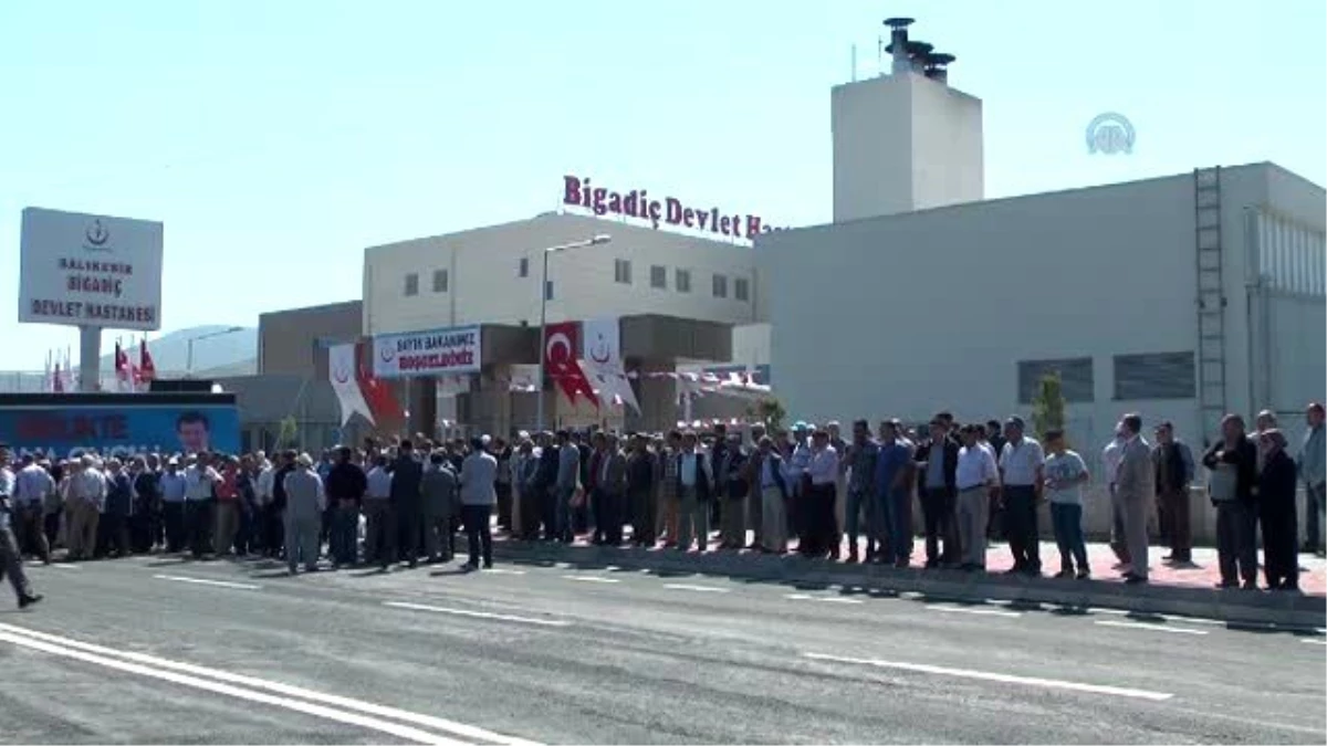 Müezzinoğlu Bigadiç Devlet Hastanesinin Açılışını Yaptı