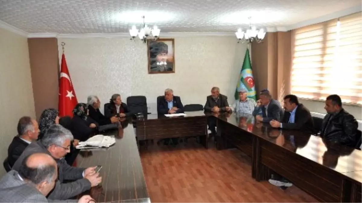 Tarlada Çalışan İşçinin Yevmiyesi 36 Lira