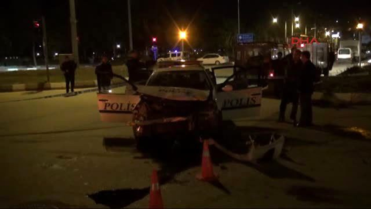 Tokat - Polis Aracıyla Otomobil Çarpıştı 3 Yaralı