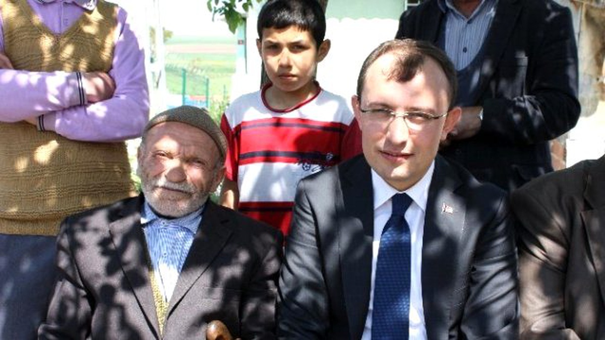Ak Partili Muş: "Milletin Karşısında Hiçbir Çatı Duramaz"