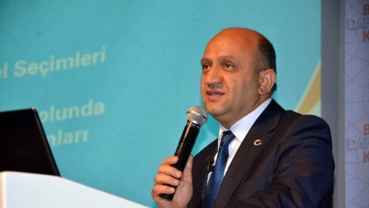 Bakan Işık: "7 Haziran\'da Millet İçi Boş Vaatlere Değil, Somut Projelere Destek Verecektir"