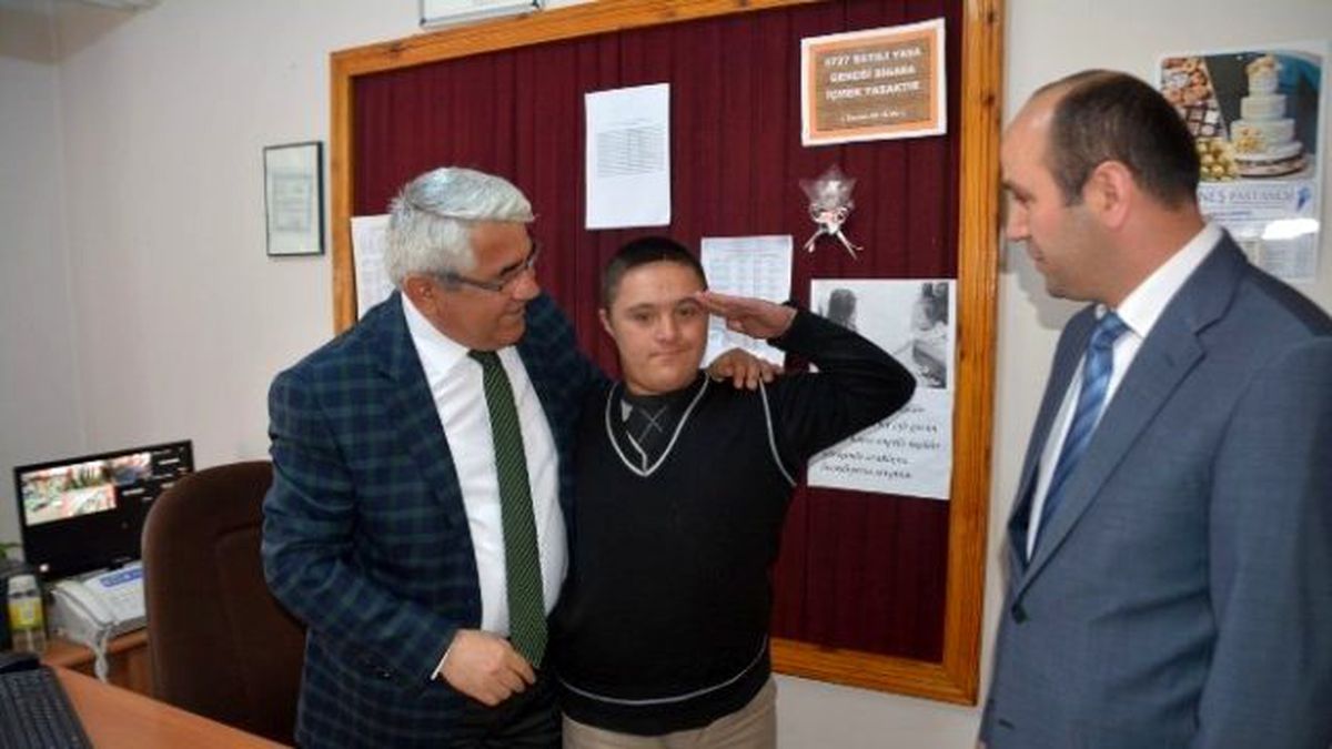 Başkan Karaçanta Engelli Öğrencileri Ziyaret Etti