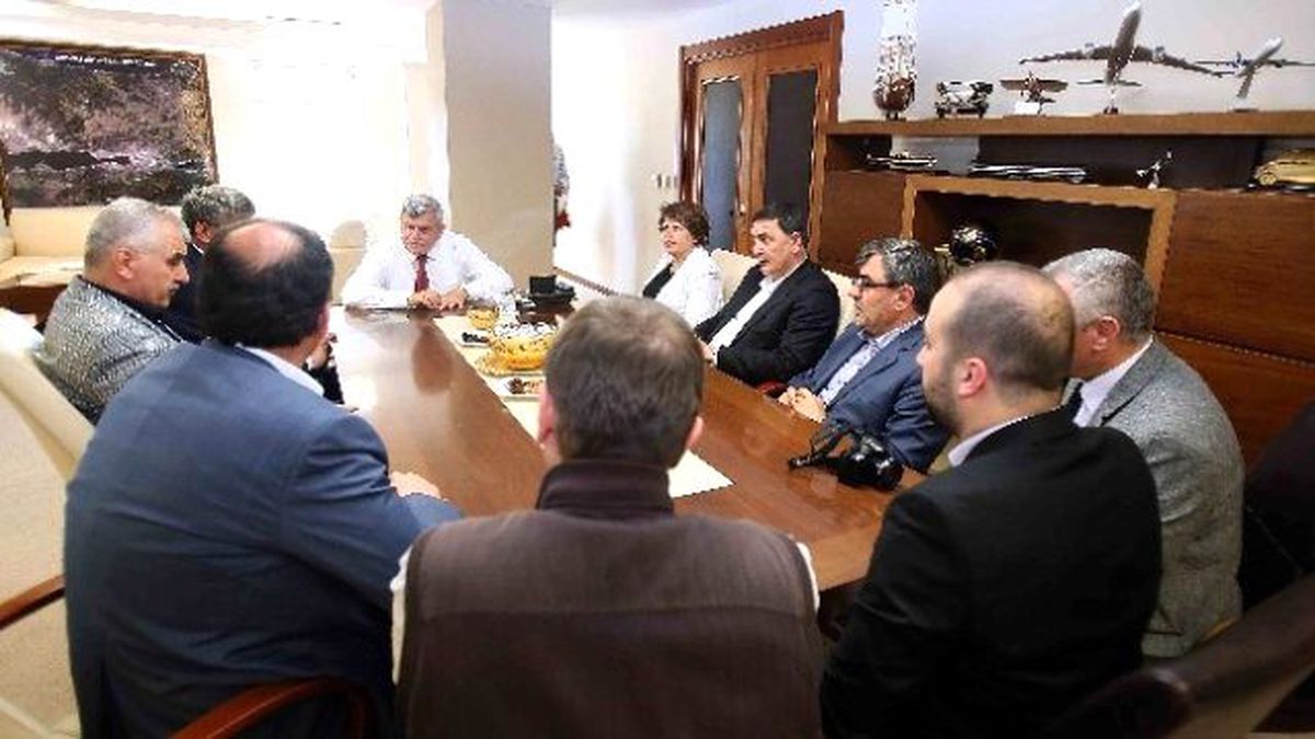 Başkan Karaosmanoğlu Müsiad\'ı Misafir Etti