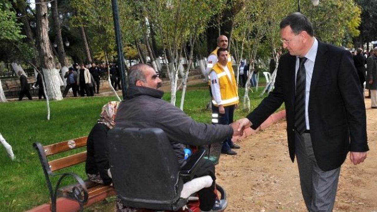 Başkan Savaş: "En Büyük Engel Sevgisizliktir"