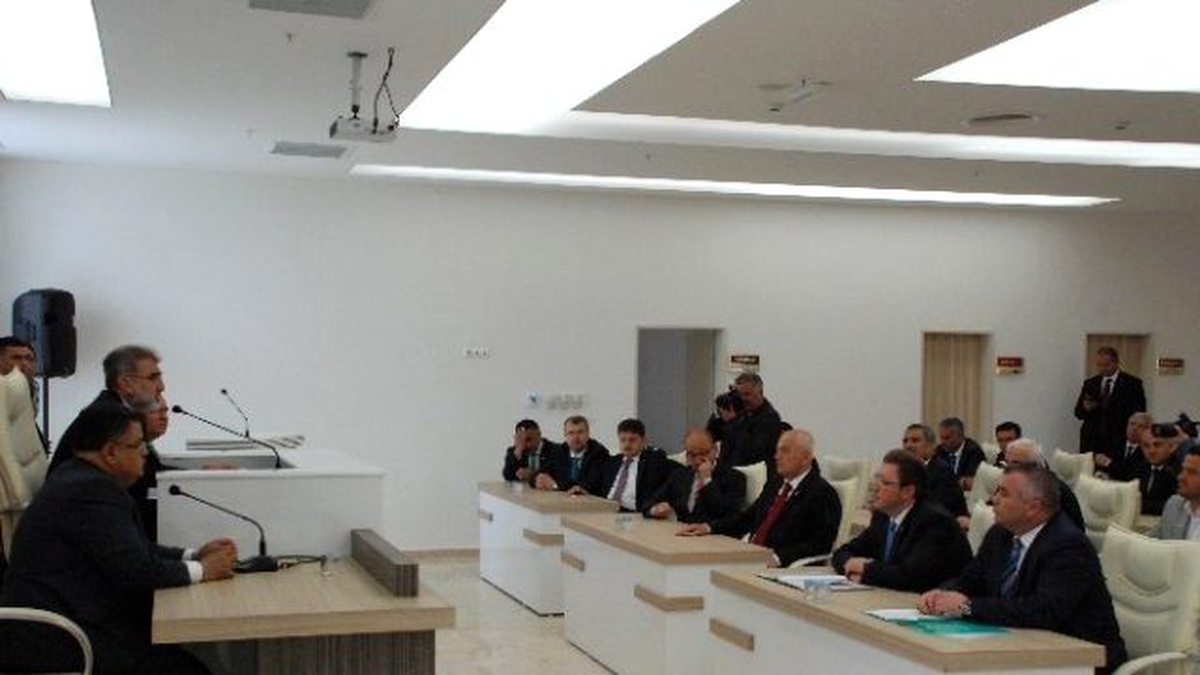 Bozüyük Tso Başkanı Levent, Bakan Yıldız\'a Lojistik Köy Raporu Sundu