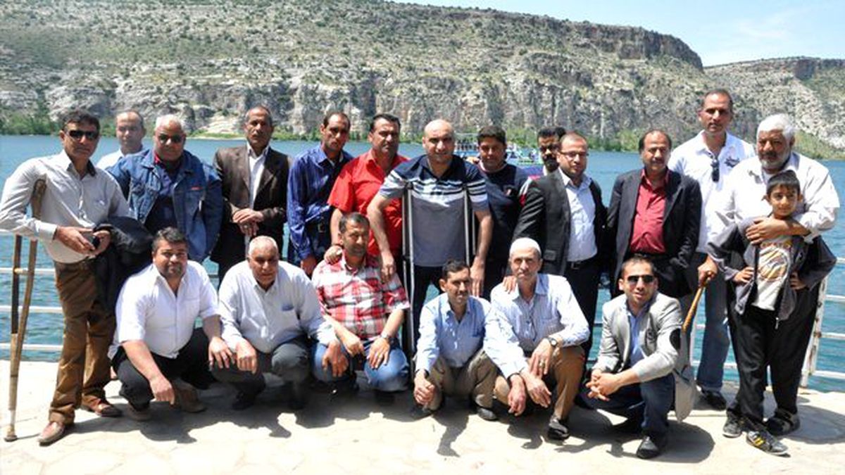 Engelliler Halfeti\'de Stres Attı