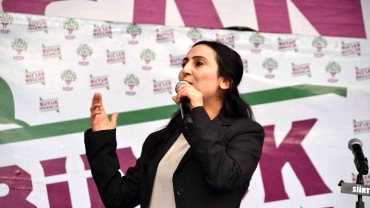 Hdp Eş Genel Başkanı Yüksekdağ Siirt\'te Halka Hitap Etti