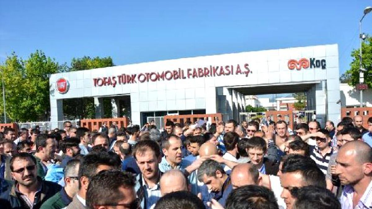İşçilerden Sendikayı Protesto Eylemi
