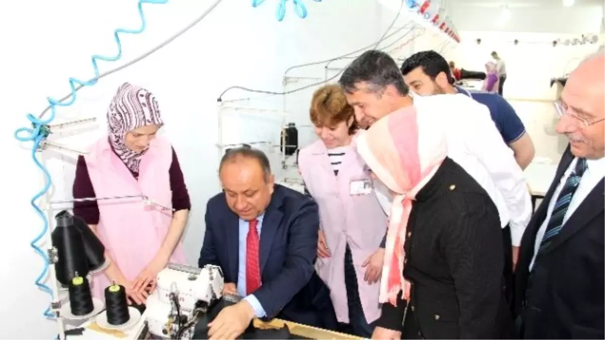 Kastamonu'da İş Garantili Tekstil Kursu Açıldı