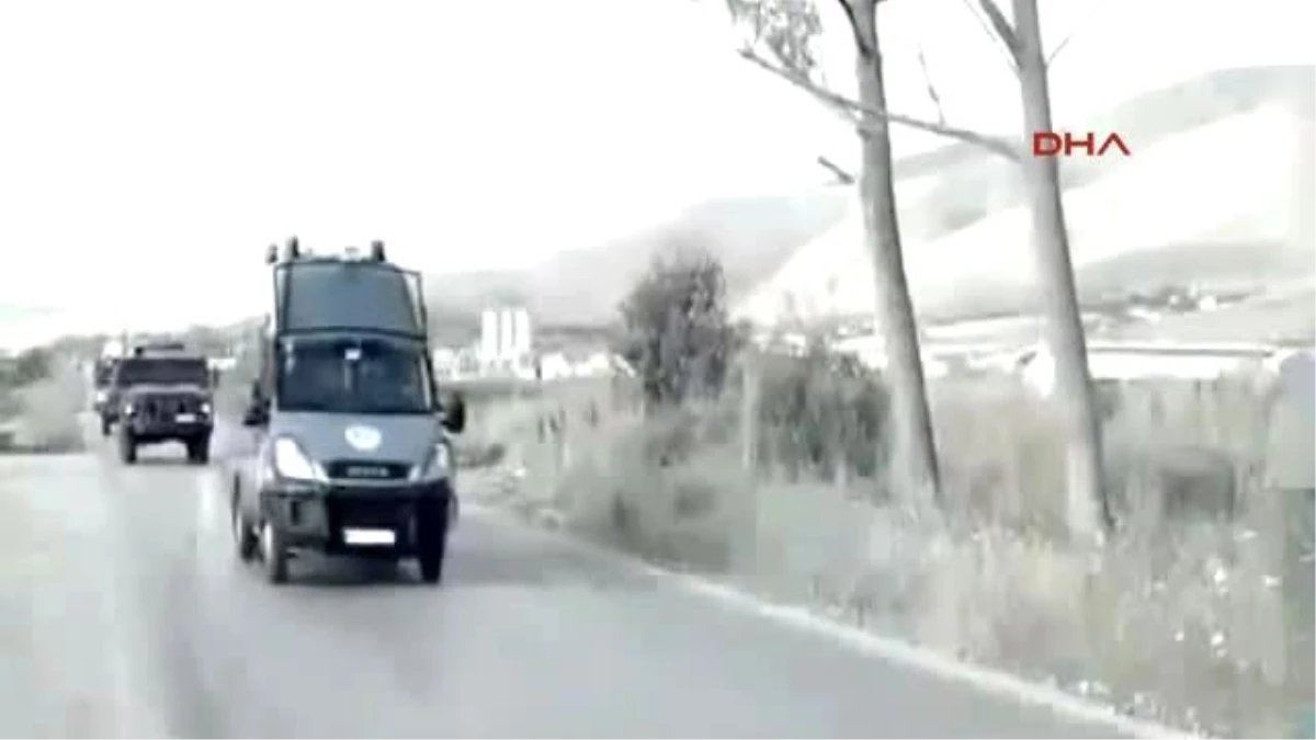 Kosova Özel Polis Kuvvetleri Makedonya Sınırına Sevk Edildi