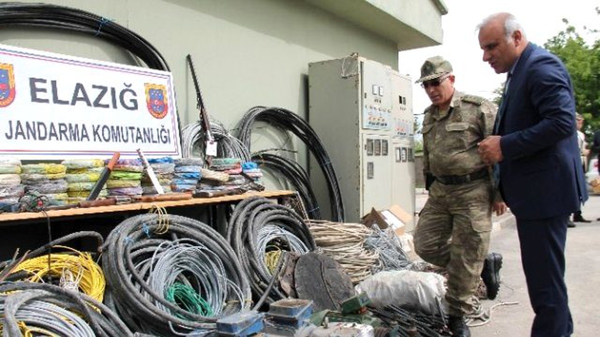 Köyleri Elektriksiz ve Susuz Bırakan Çete Çökertildi