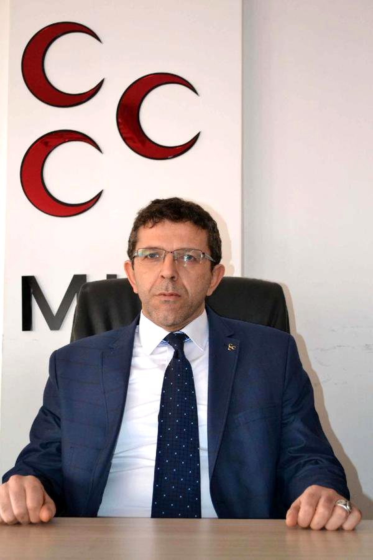 MHP Denizli İl Başkanı Öztürk\'ten Afiş Tepkisi