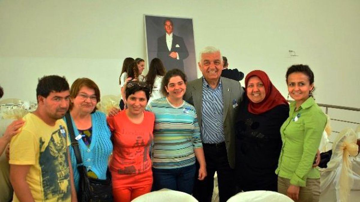 Muğla Büyükşehir Engelli Aileleri ile Bir Araya Geldi