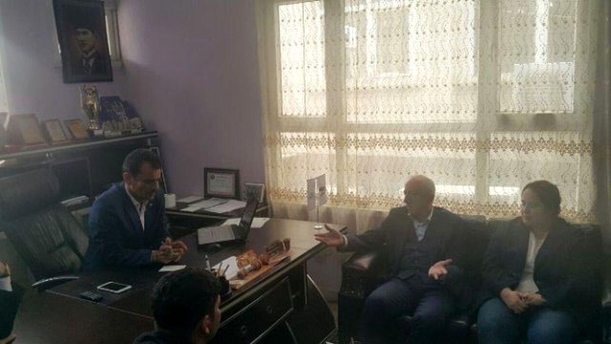 Muhtarlar Toplumun Lideridir"