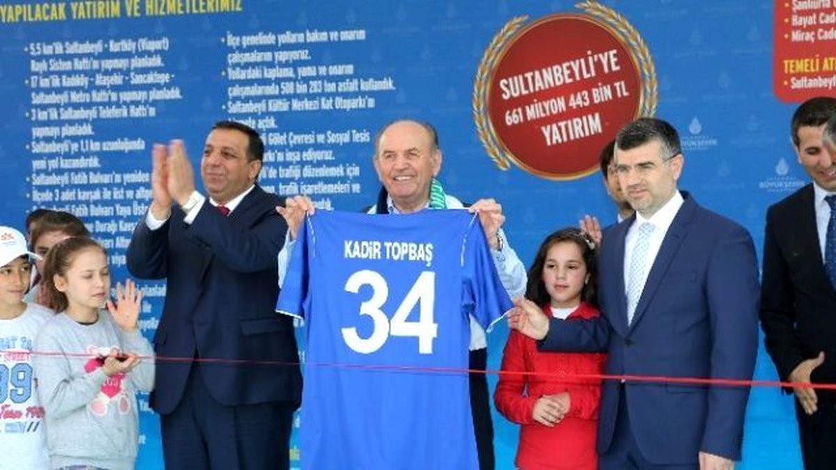 Sağlık Bakanı Müezzinoğlu, Ümraniye\'de Hizmet Birimlerinin Açılışını Yaptı