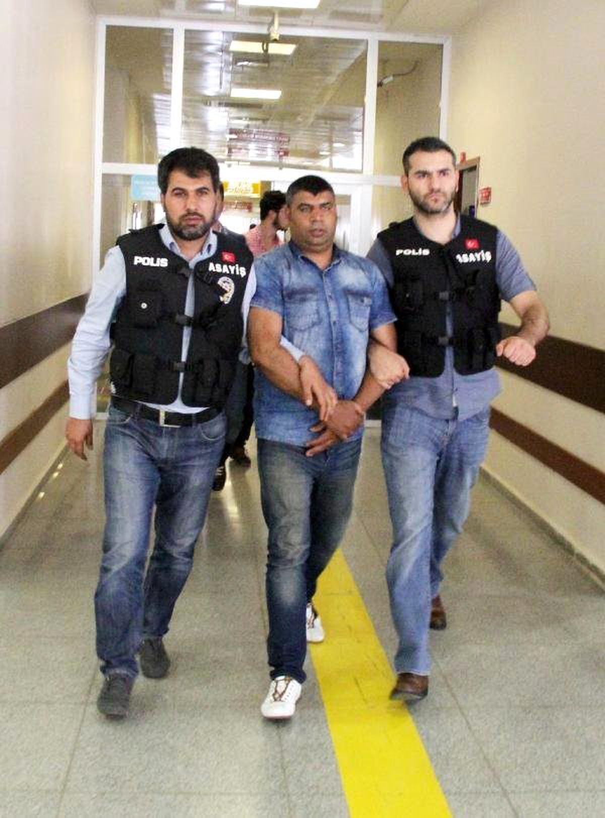 Şanlıurfa\'da Cinayet Şüphelisi 7 Kişi Göz Altına Alındı