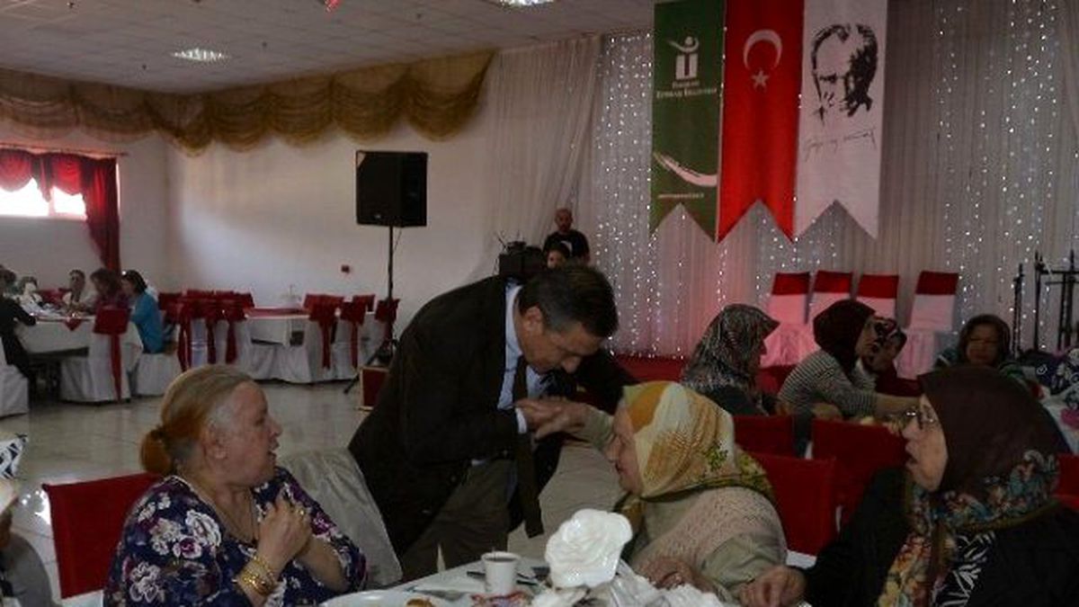 Tepebaşı Belediyesi\'nin Bilgilendirme Toplantısı
