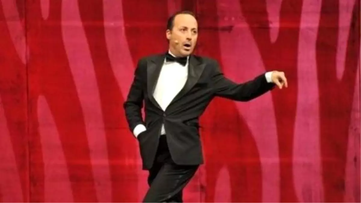 Tolga Çevik Son Reklam Filmindeki Parayı Garajına Yatırdı