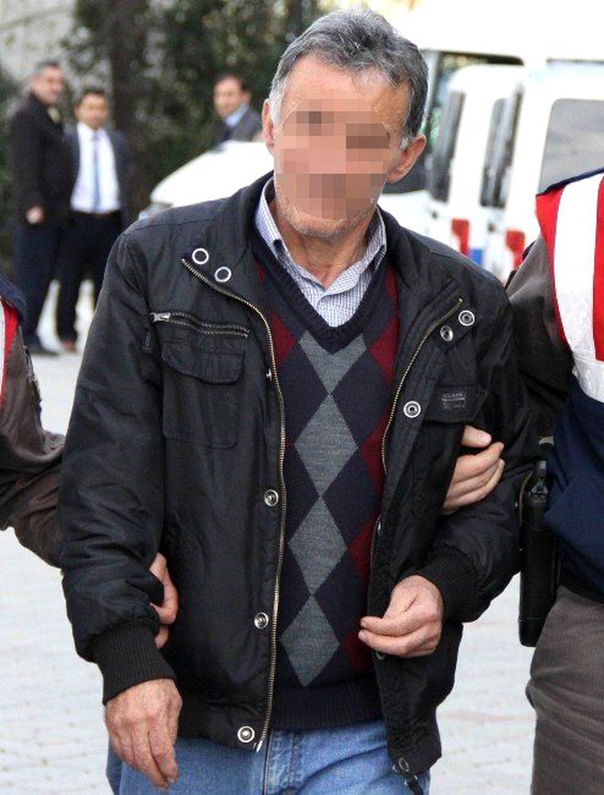 Tüfekle Üvey Yeğenini Vuran Amcaya 11 Ay Hapis