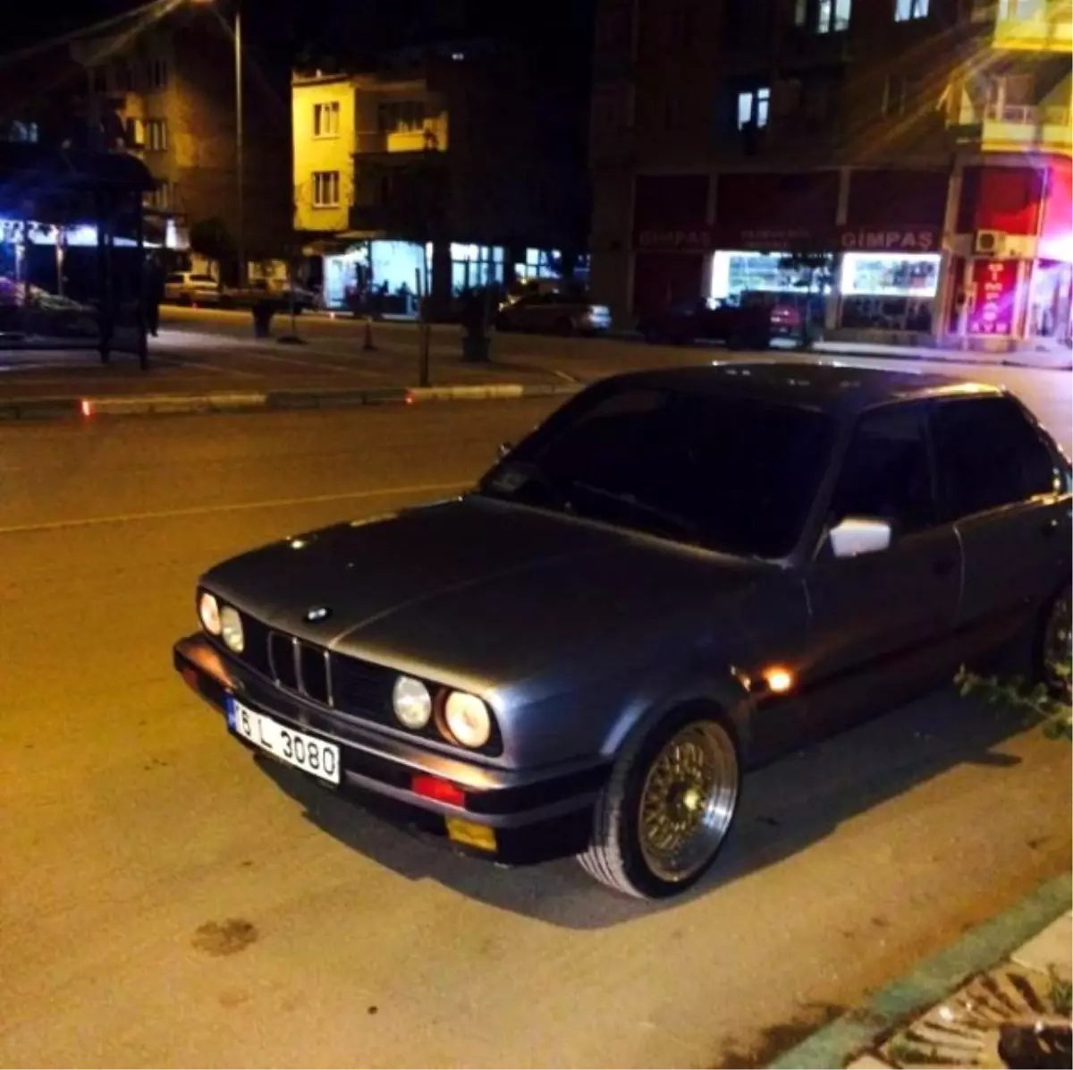 Virajı Alamayan Sürücü Hayatını Kaybetti