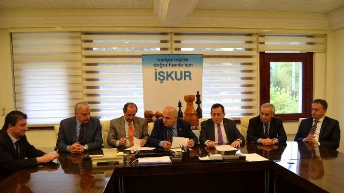 Yüksek Öğretim Öğrencilerine Yönelik İşbaşı Eğitim Programı İşbirliği Protokolü İmzalandı