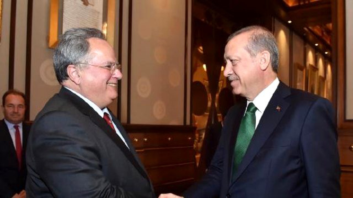 Yunanistan Dışişleri Bakanı Kotsiyas, Cumhurbaşkanlığı Sarayı\'nda