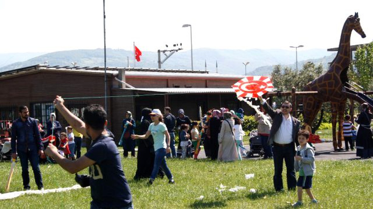2. Uçurtma Şenliği Eğlenceli Kutlandı