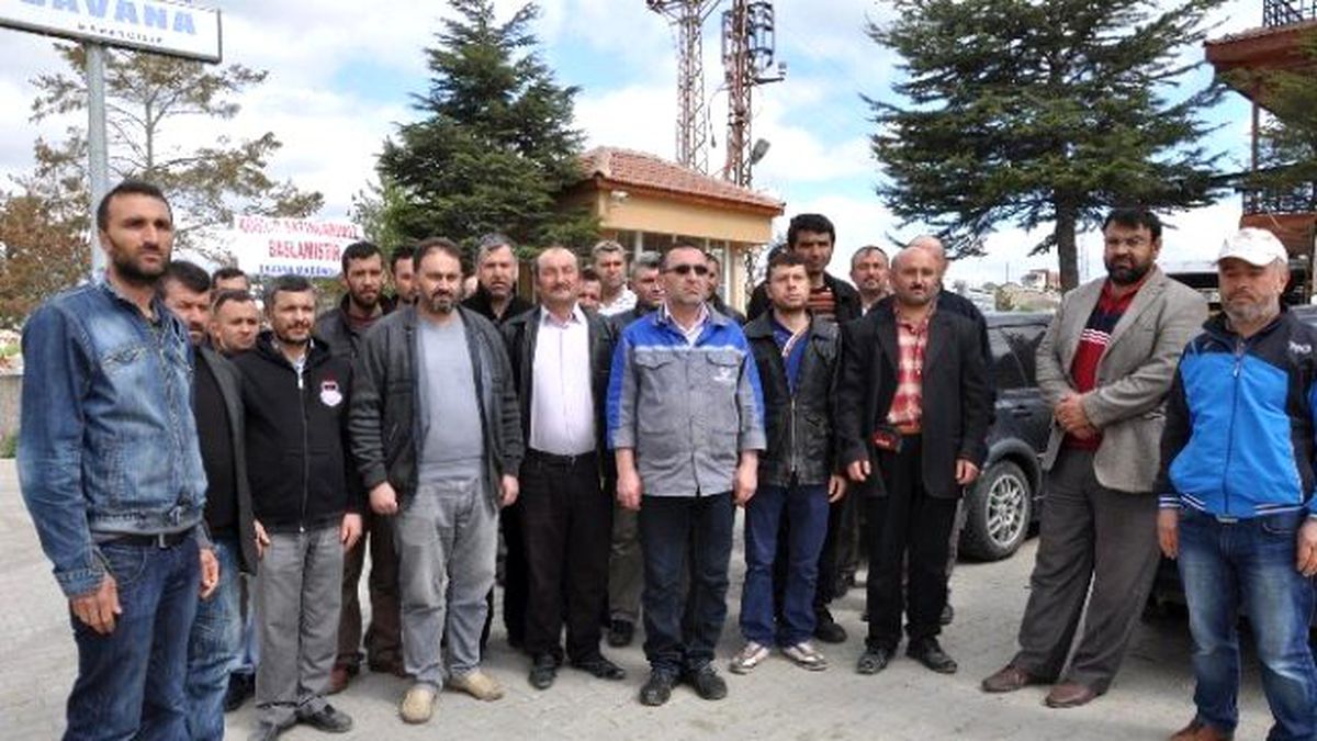7 Aydır Maaşlarını Alamayan Maden İşçileri İş Bıraktı