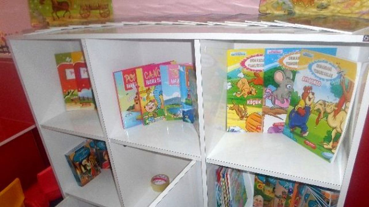 Afyonkarahisar Zübeyde Hanım Kadın Doğum ve Çocuk Hastalıkları Hastanesi\'nde Oyun Odası Yapıldı