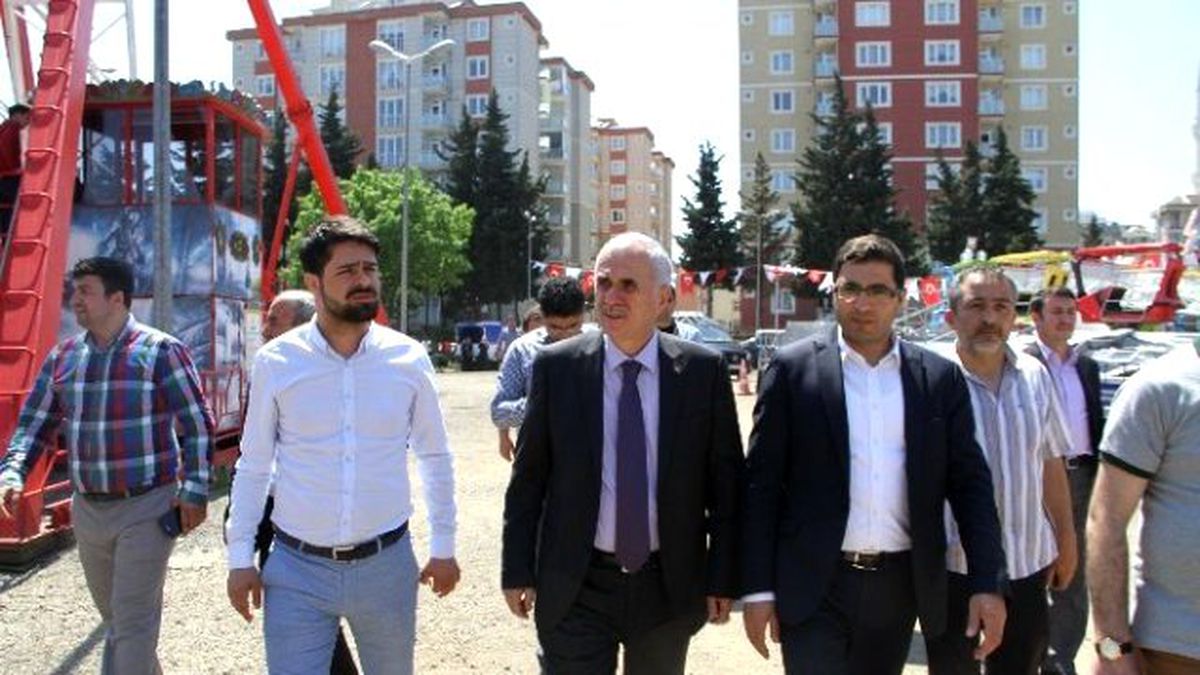 Ak Partili Erol Kaya, Engelli Çocuklarla Çarpışan Arabaya Bindi