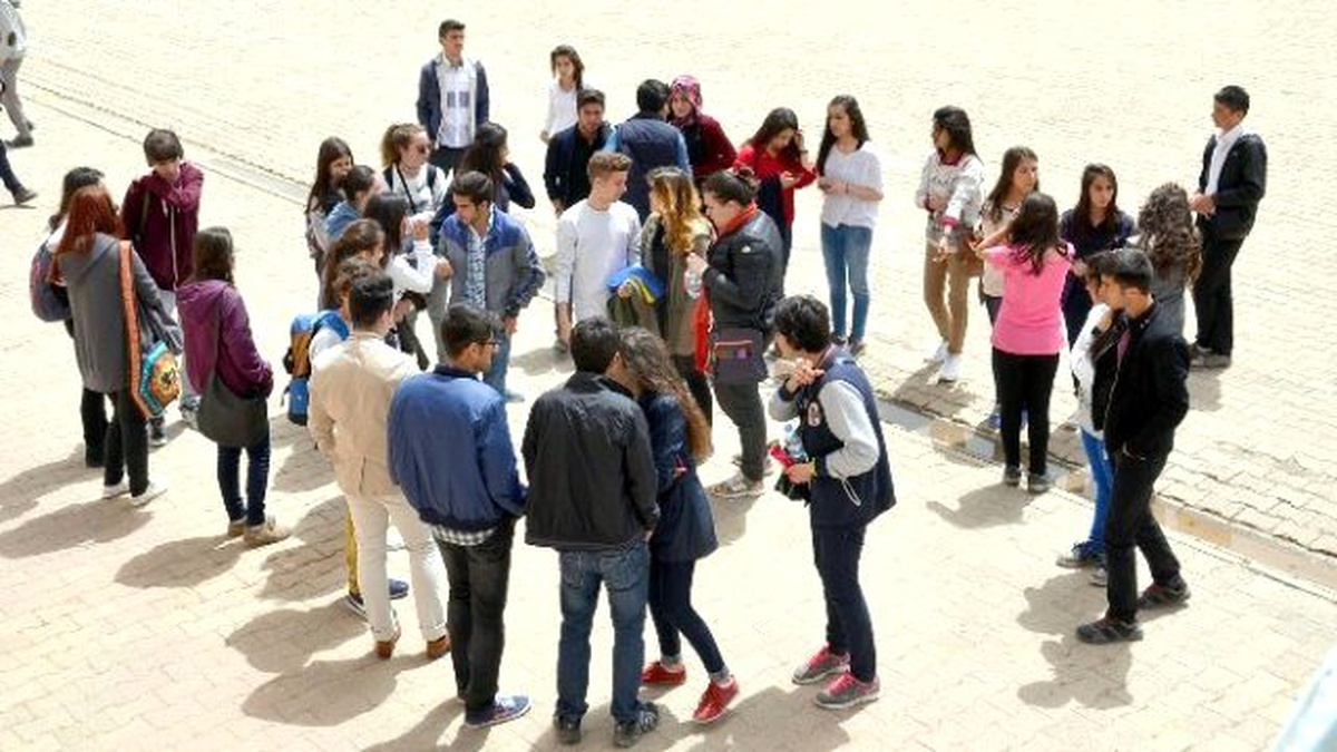 Avrupalı Öğrencilerden Yüksekova\'ya Ziyaret