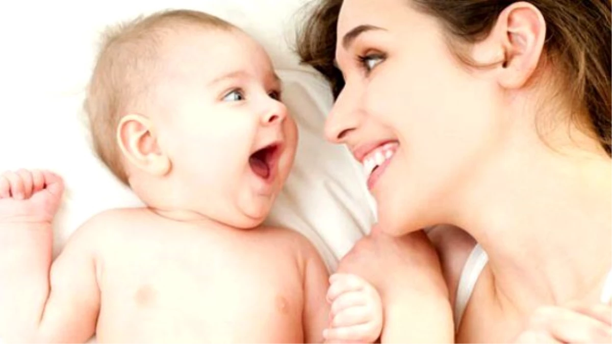 Yeni Araştırma: Bebeği, Bebek Sesi Konuşturuyor