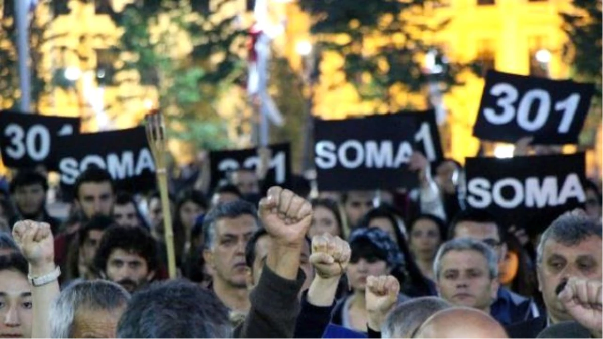 Bolu\'da, Soma\'da Faciası Protesto Edildi