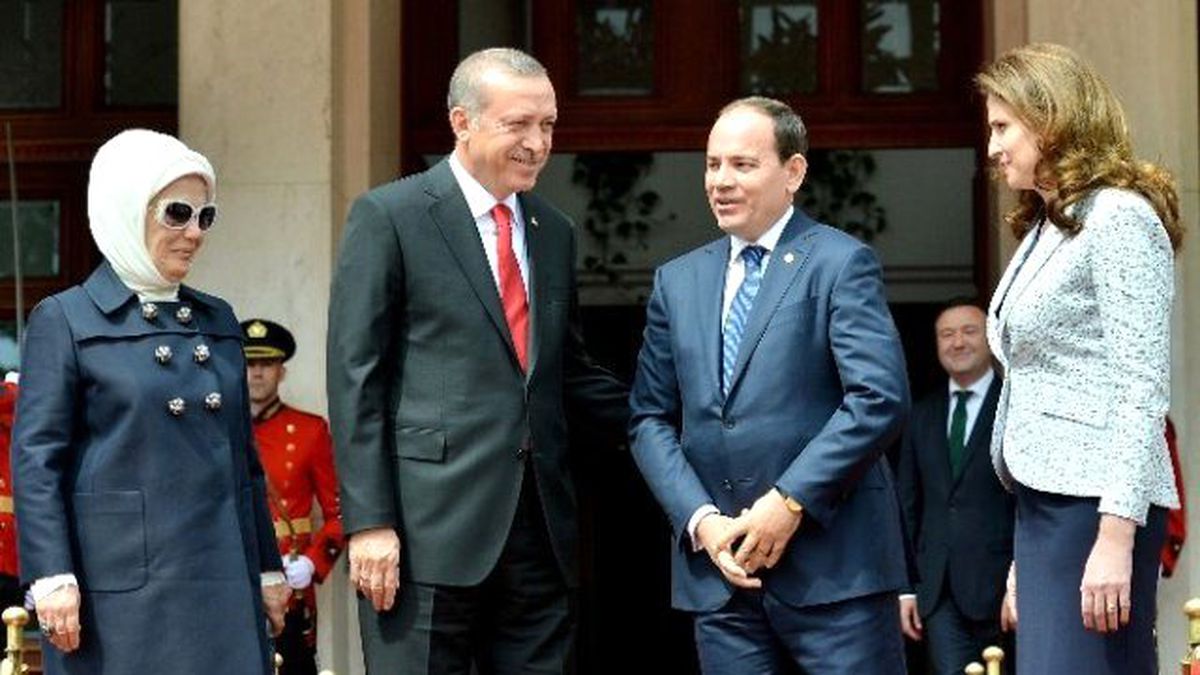 Cumhurbaşkanı Erdoğan Arnavutluk\'ta Resmi Törenle Karşılandı