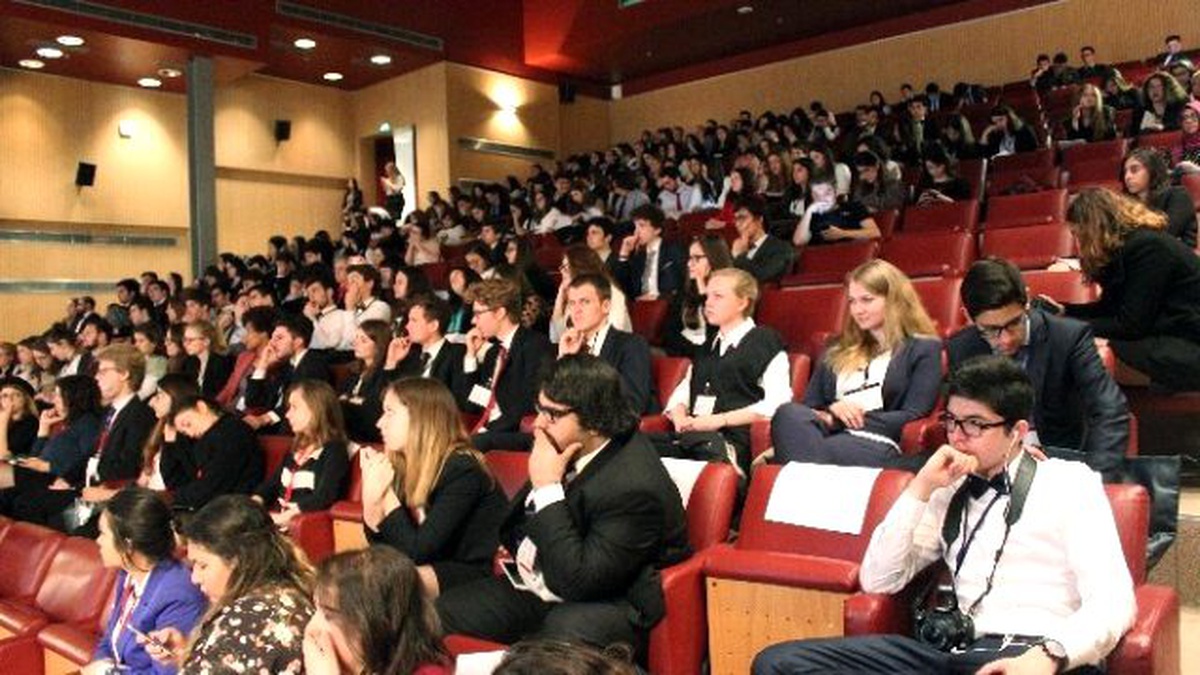 Dünyanın Farklı Yerlerinden Gelen Üniversite Öğrencileri Hasmun\'da Buluştu