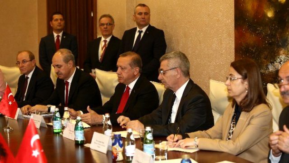 Erdoğan, Arnavut Mevkidaşı ile Heyetlar Arası Görüşme Yaptı