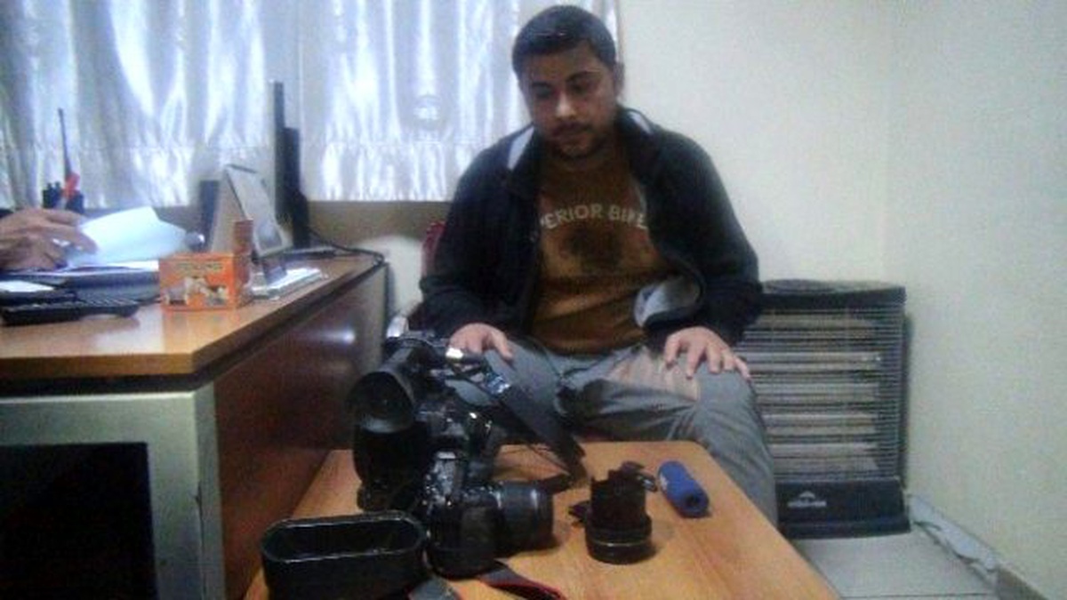 Gaziantep\'te Görevi Başındaki Muhabiri Linç Etmek İstediler