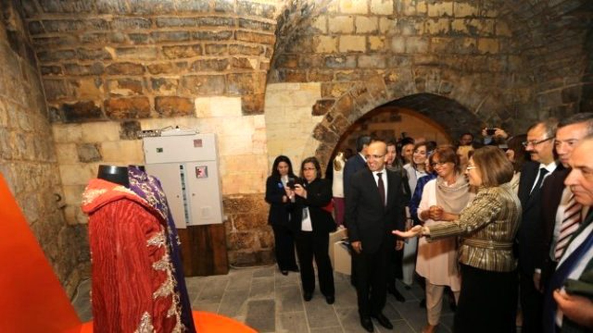 Gelenekten Geleceğe Kutnu" Sergisi Açıldı