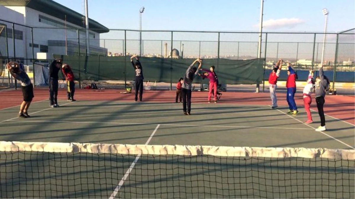 Gençlik Haftası Tenis Turnuvası Başlıyor