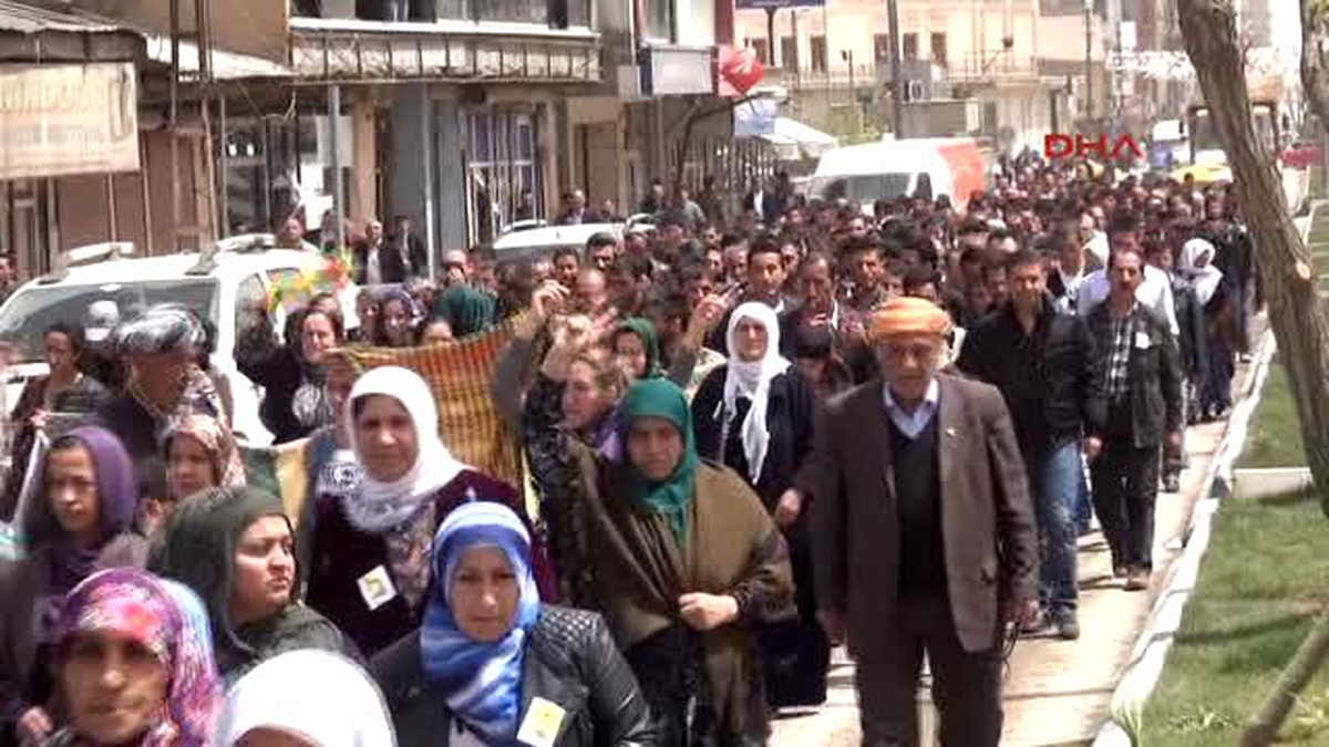 Hakkari - Ypg\'li Polat\'ın Cenazesi Yüksekova\'da Toprağa Verildi