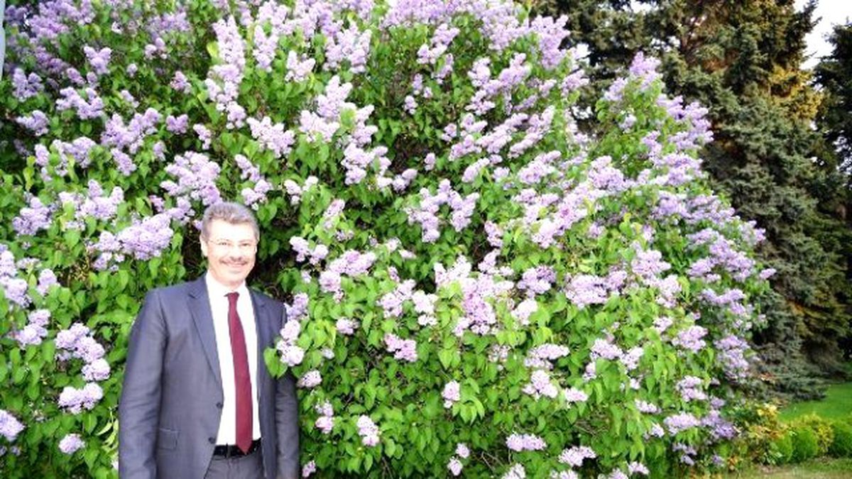 Hüseyin Akay\'dan 14 Mayıs Dünya Çiftçiler Günü Mesajı