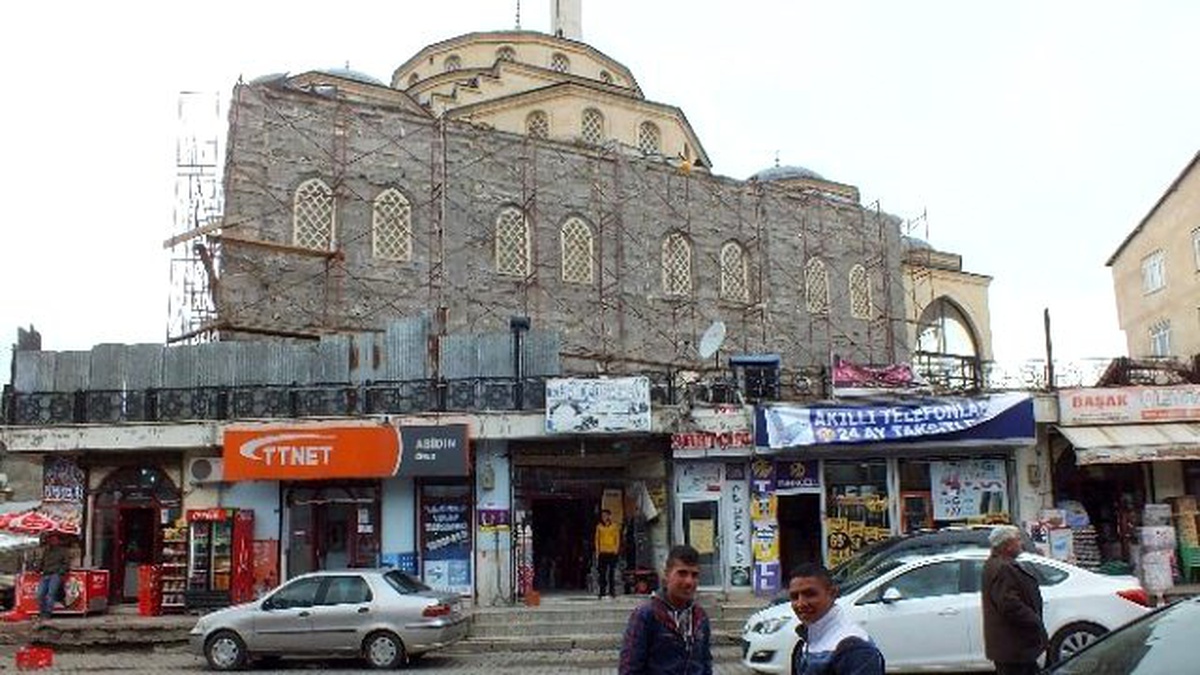 Malazgirt Merkez Cami Yenileniyor