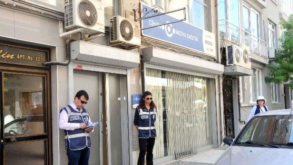 Manisa\'da Esnafa Paralel Yapı Operasyonu