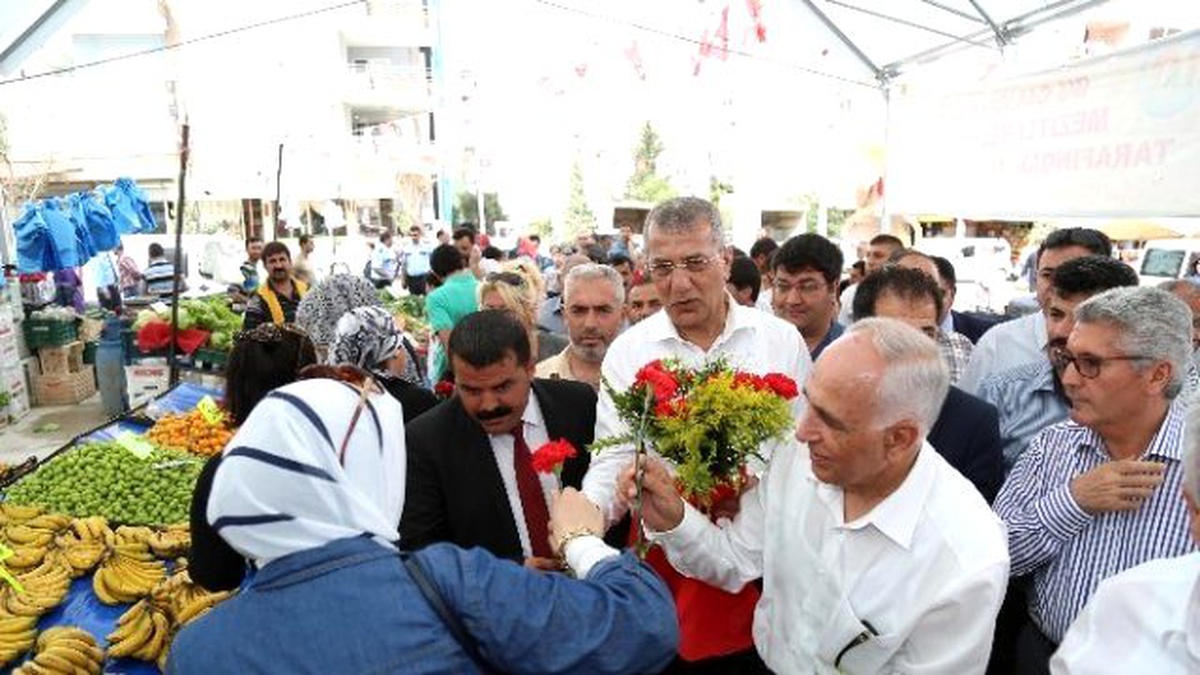 Mezitli Semt Pazarları Çağdaş Hale Getiriliyor
