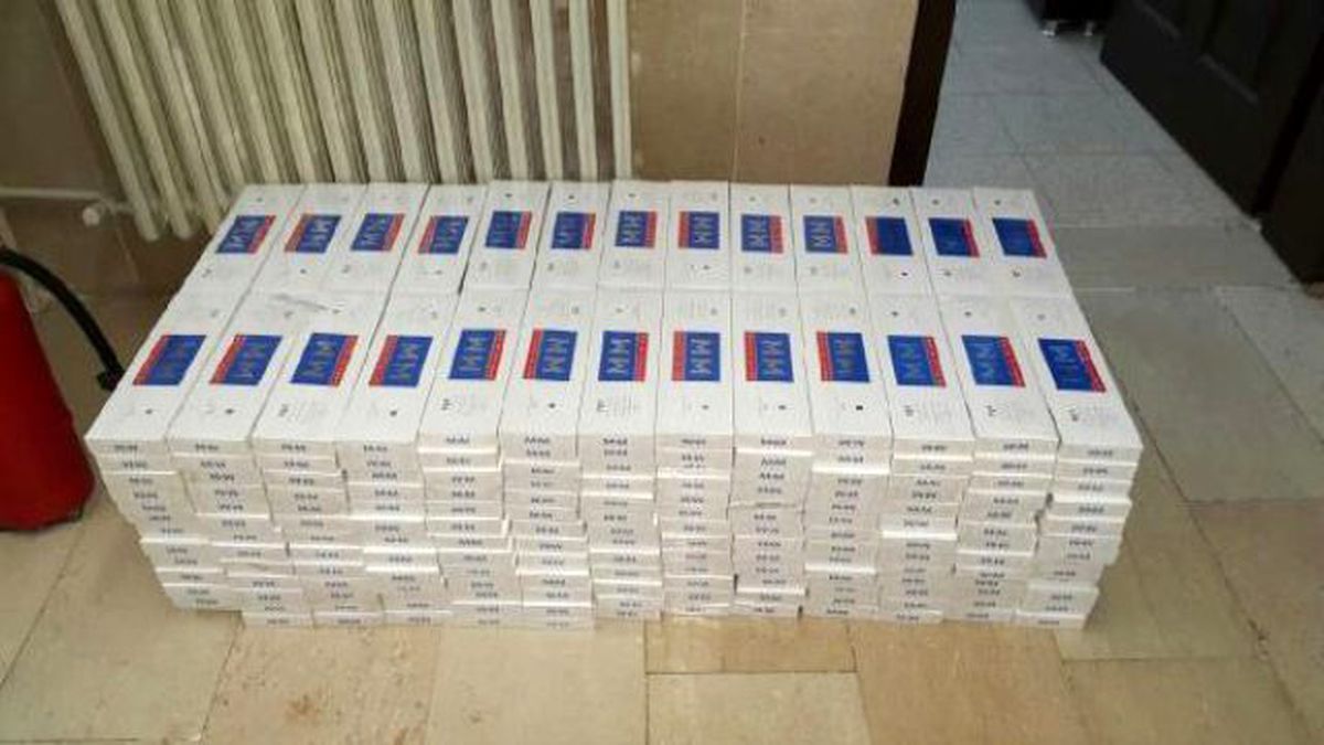 Otobüste Kaçak Sigaraya 2 Gözaltı